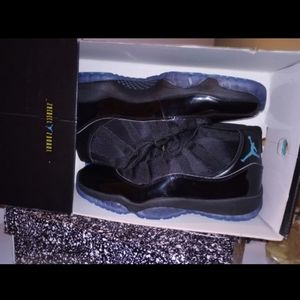 Jordan 11 Gamma size 11